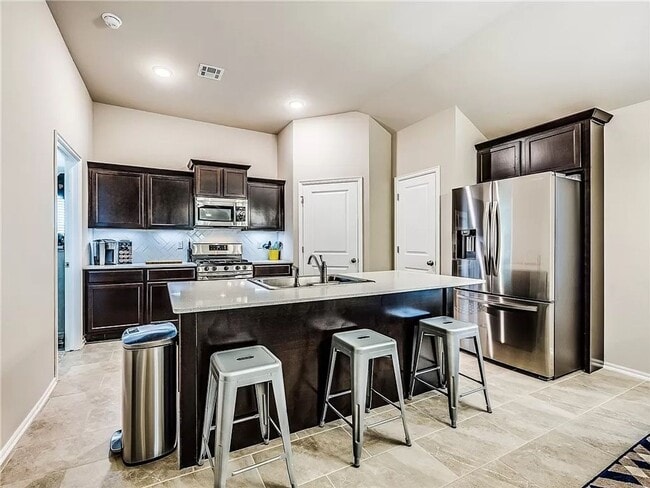 Building Photo - 4628 Crystal Clear Ln