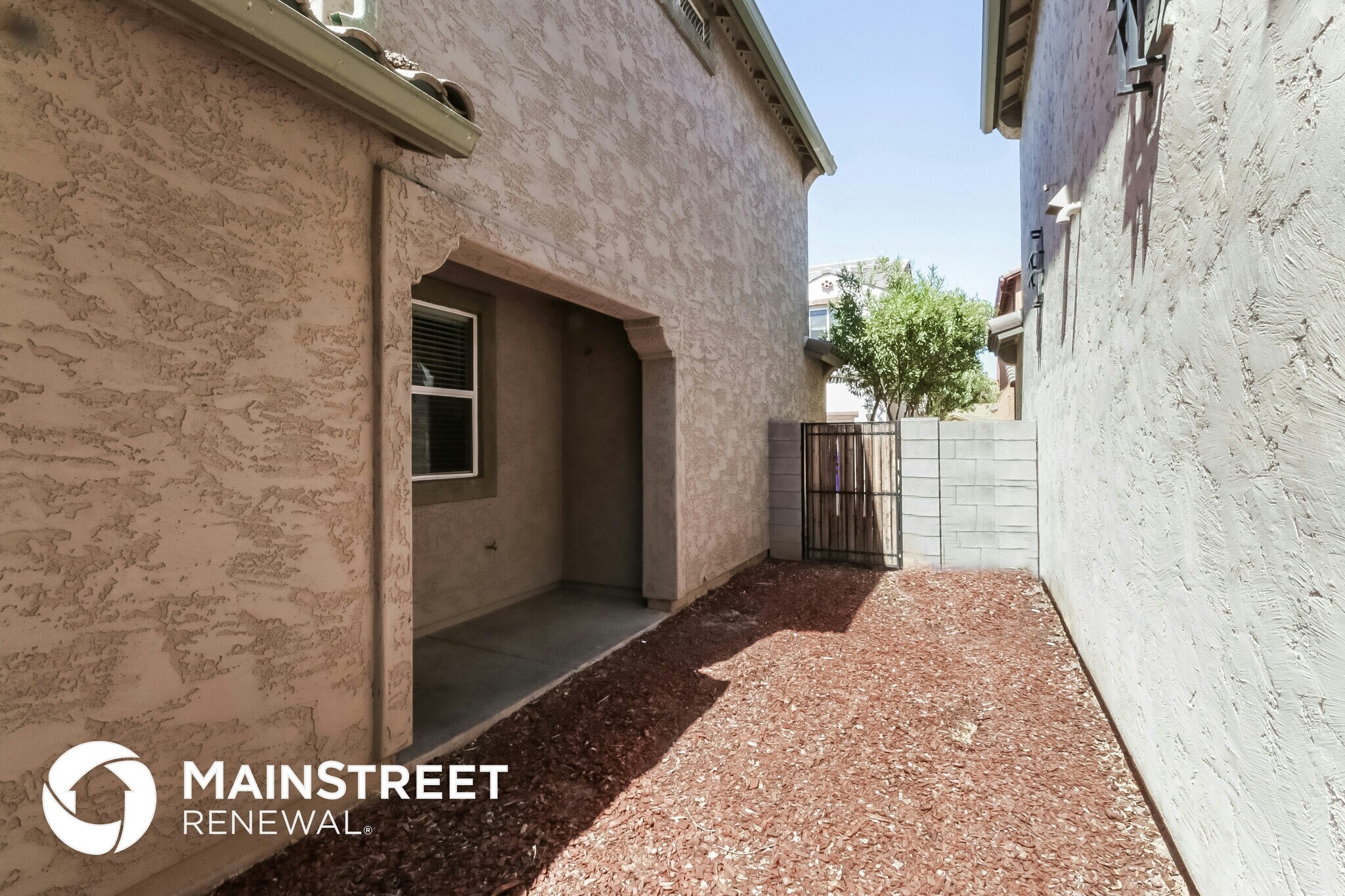 Building Photo - 118 N 86th Ln