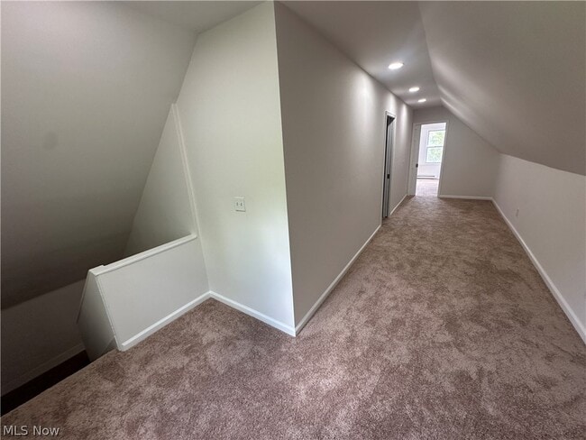 Building Photo - 14415 Westropp Ave