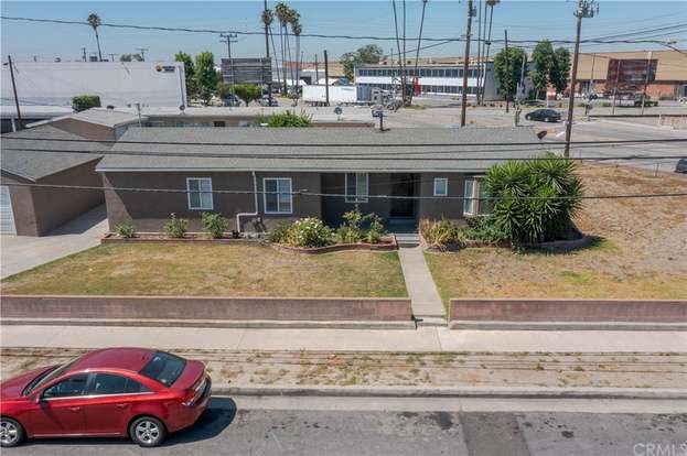 Building Photo - 9412 Nance Ave
