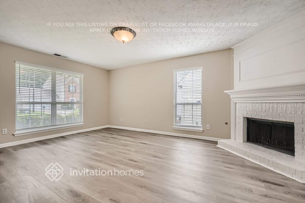 Building Photo - 1210 Summerstone Trace