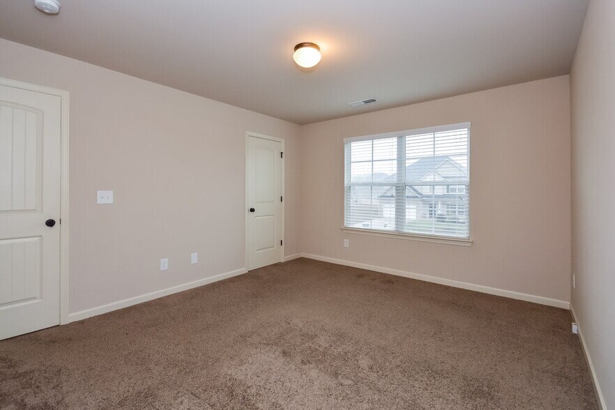 Building Photo - 1216 Nottley Dr