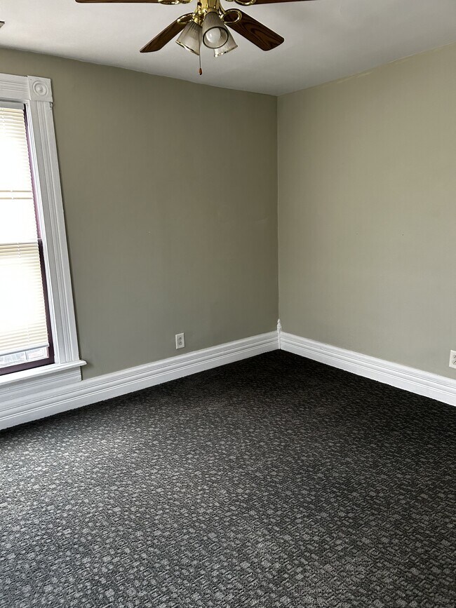 Building Photo - 153 Punta Alley