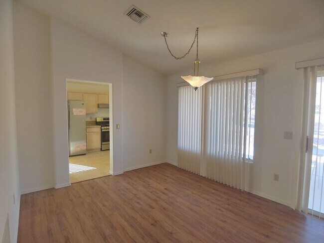 Building Photo - 3117 Birch Grove Ct