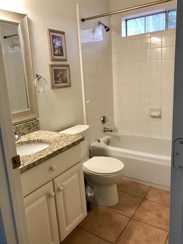 Building Photo - 14608 Hawthorne Ct