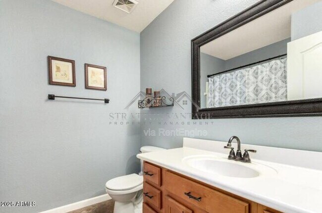 Building Photo - 41793 W Sunland Dr