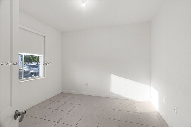 Building Photo - 12121 NW 23rd Ave