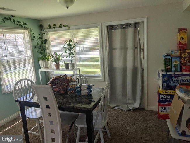 Building Photo - 5949 Baltimore St