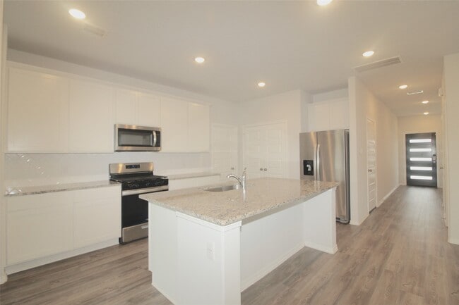 Building Photo - 23235 Spring Genesis Ln