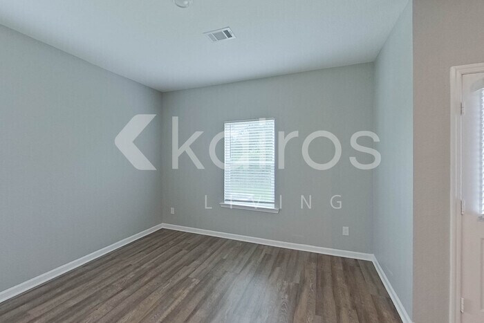 Building Photo - 6008 Argyle Loop