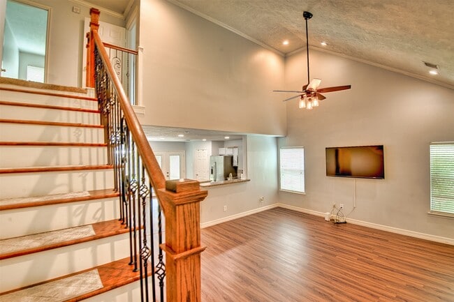 Building Photo - 7022 Raven Cliffs Ln