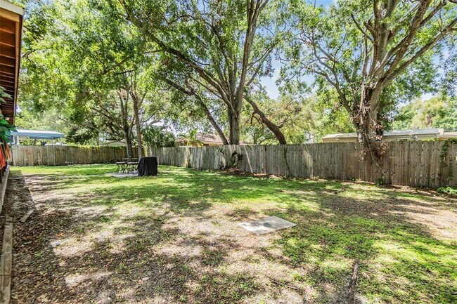 Building Photo - 4101 W Arch St