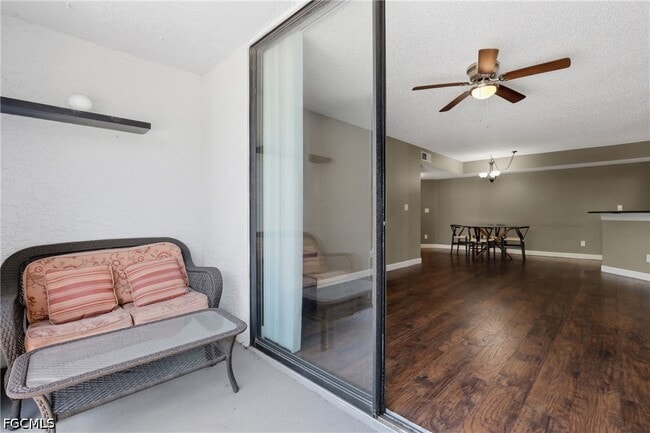 Building Photo - 13605 Eagle Ridge Dr