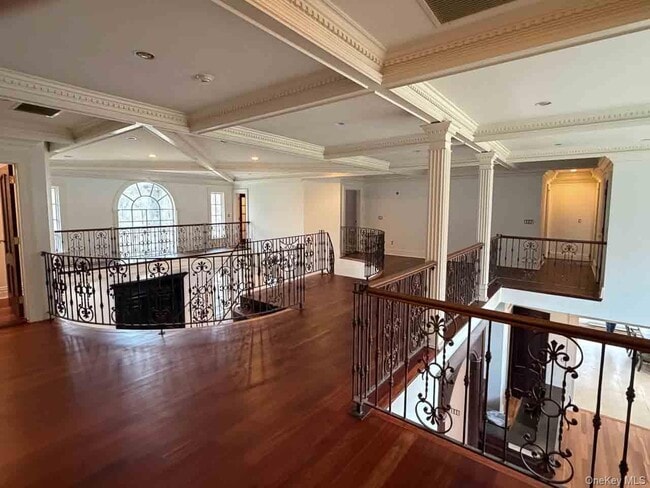 Building Photo - 180 Stone Hill Rd