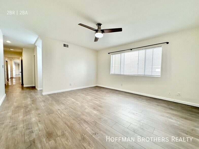 Building Photo - 1206 S Holt Ave
