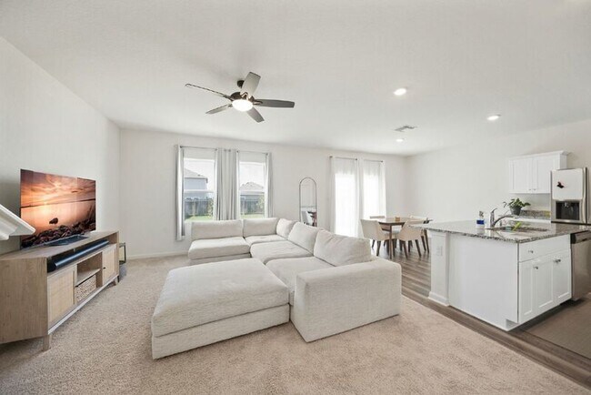 Building Photo - 12648 Corona Borealis