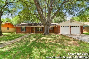 Primary Photo - 212 Galvin Dr