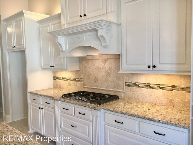 Building Photo - 3 br, 2 bath House - 12084 Rotterdam lot# 91