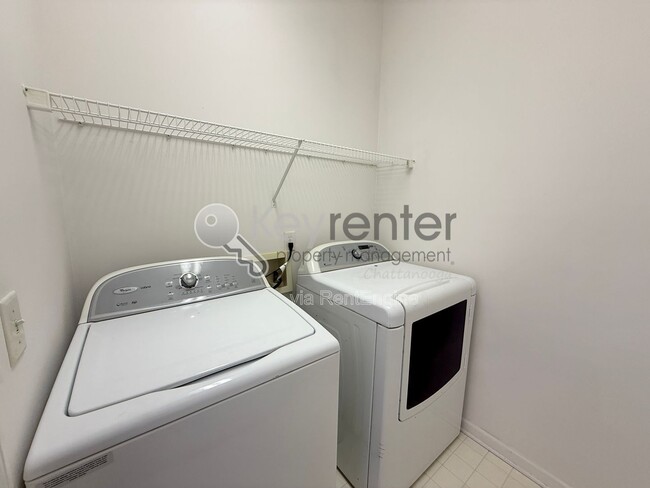 Building Photo - 8676 Belleau Woods Dr