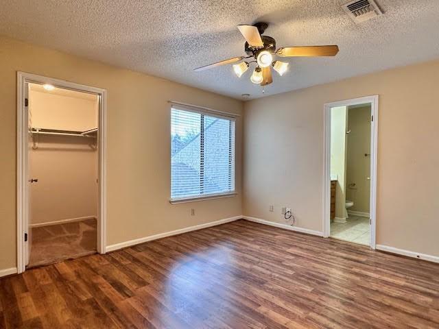 Building Photo - 3808 Landmark Dr