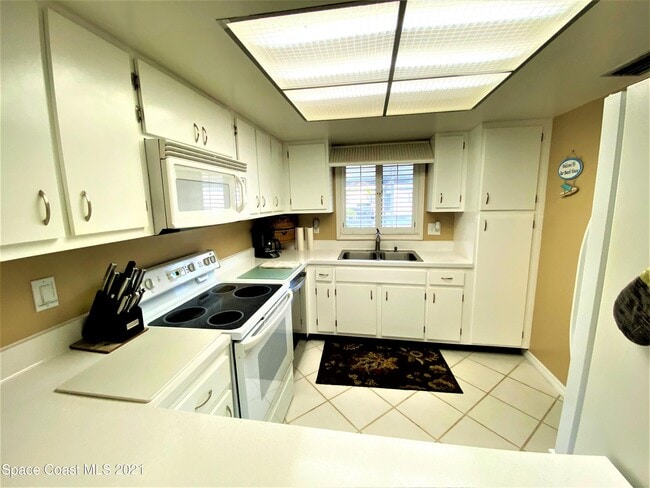 Building Photo - 5800 N Banana River Blvd