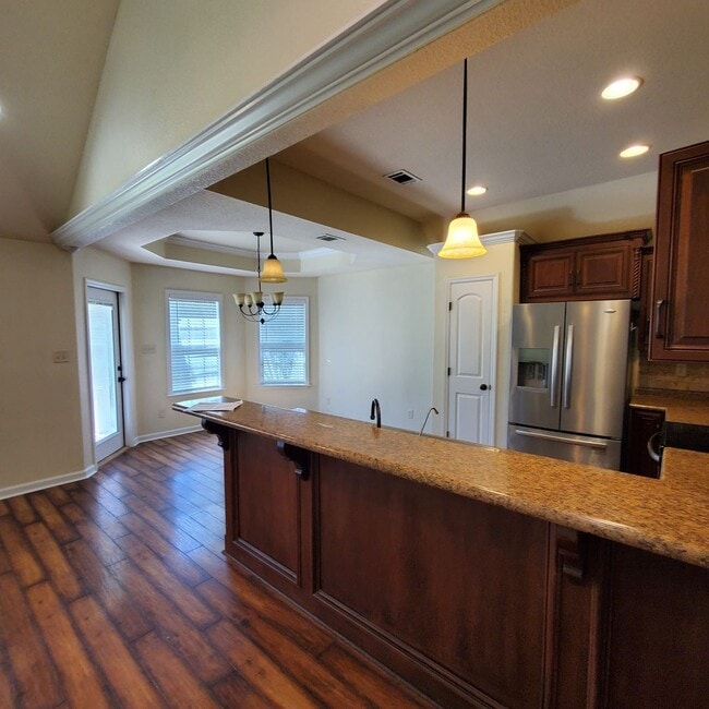 Building Photo - Charming 3BR/2BA Home in Glen Laurel: Mode...