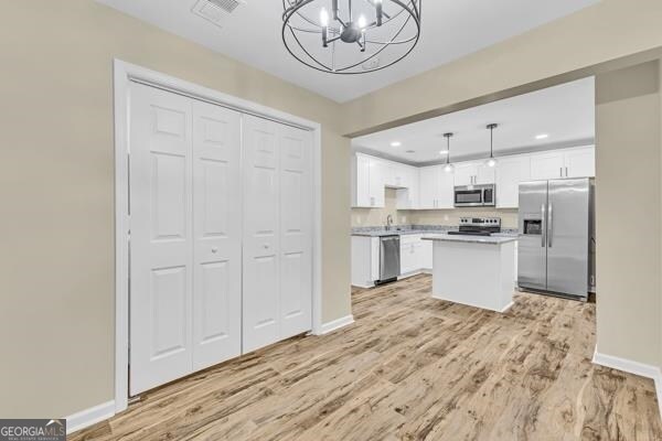 Building Photo - 7194 Demeter Dr