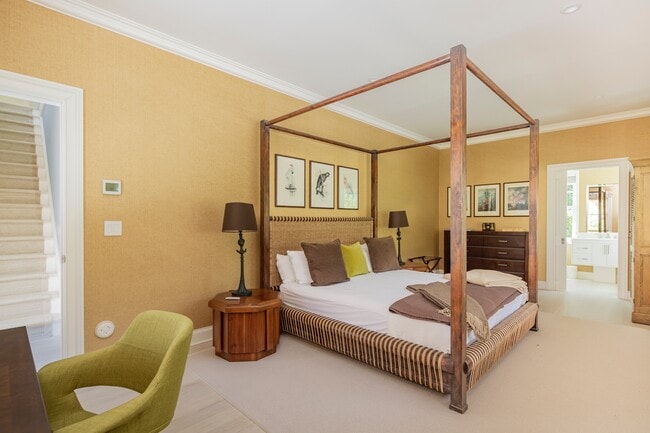 Building Photo - 59 First Neck Lane