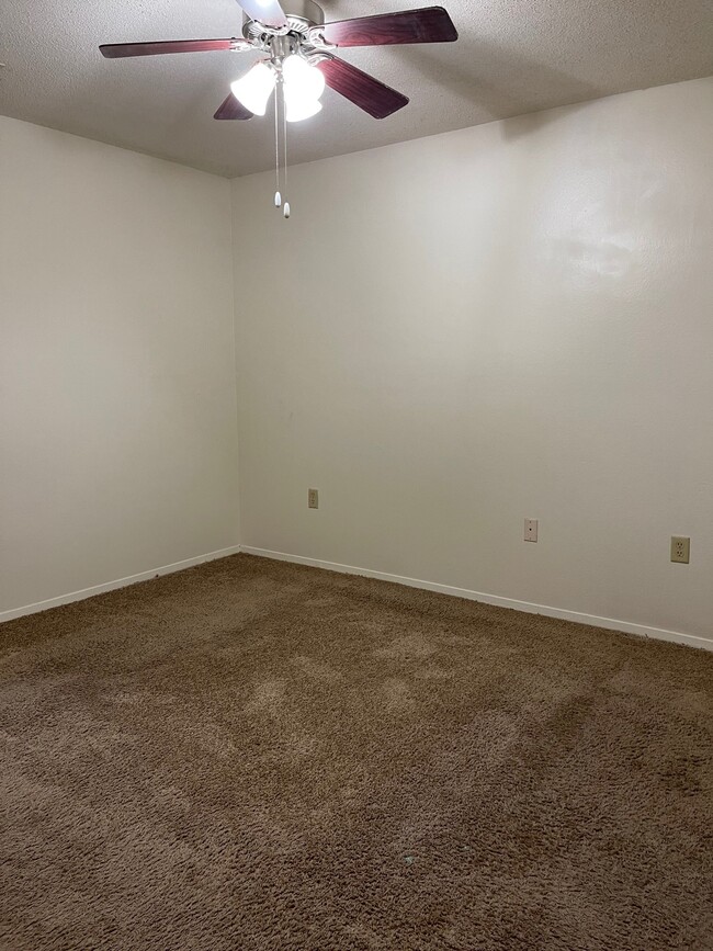 Floorplan - Cromwell Park Apartments