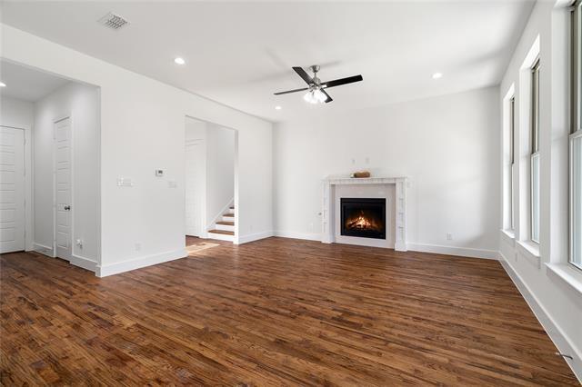 Building Photo - 907 St George Pl