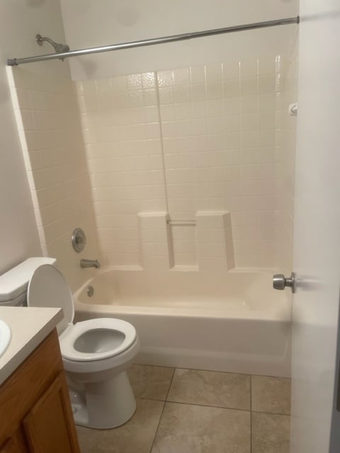 Bathroom 2 - 616 S Grand Hwy