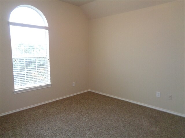 Building Photo - 2903 Plum Lake Dr