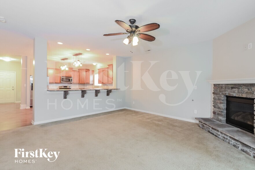 Building Photo - 1853 Archbury Dr