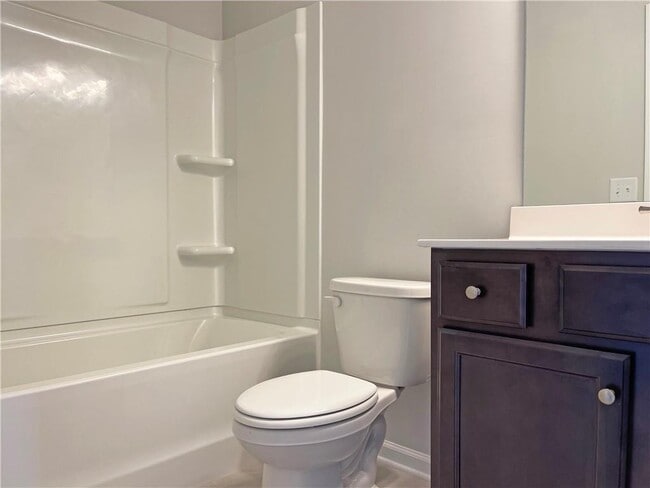 Building Photo - 4607 Silver Oak Dr