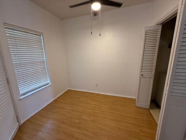 Building Photo - 1315 Speight Ave
