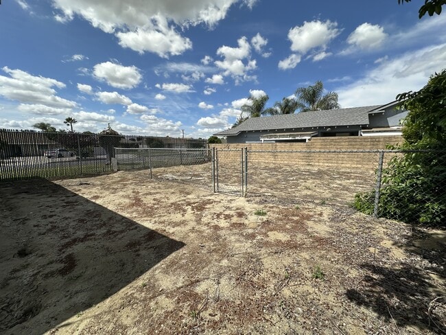 Building Photo - 4080 Locust St