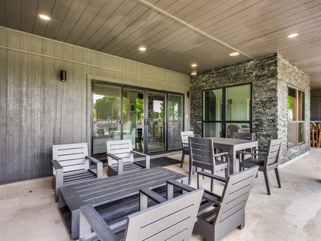 Building Photo - 107 Pond Trail