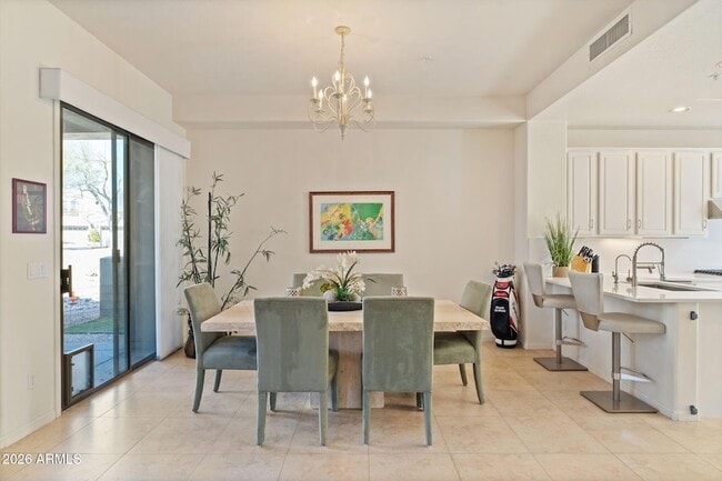 Building Photo - 20802 N Grayhawk Dr