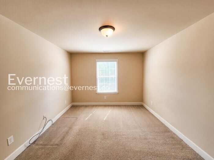 Building Photo - 1656 Danbury Parc Pl