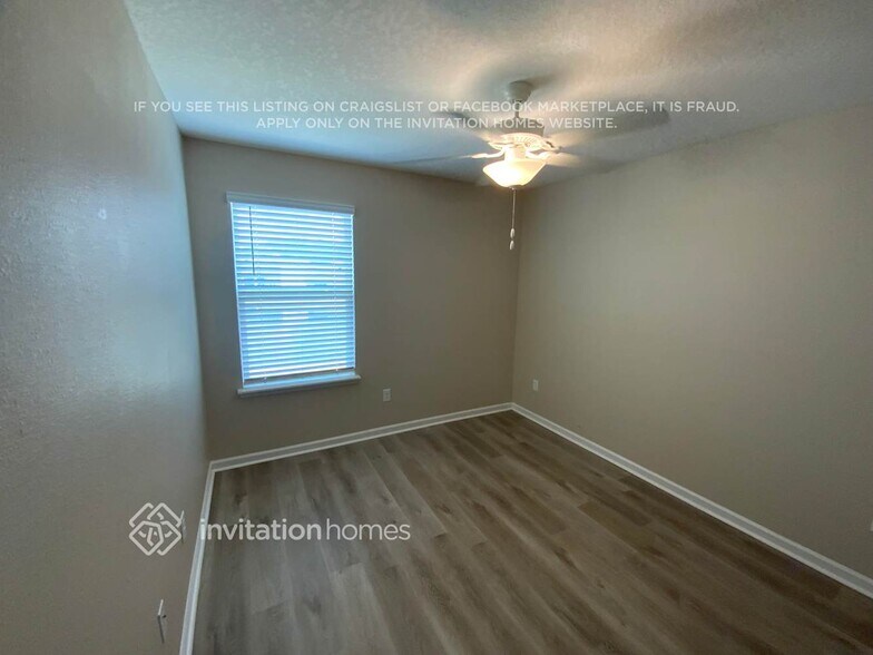 Building Photo - 7533 Chervil St