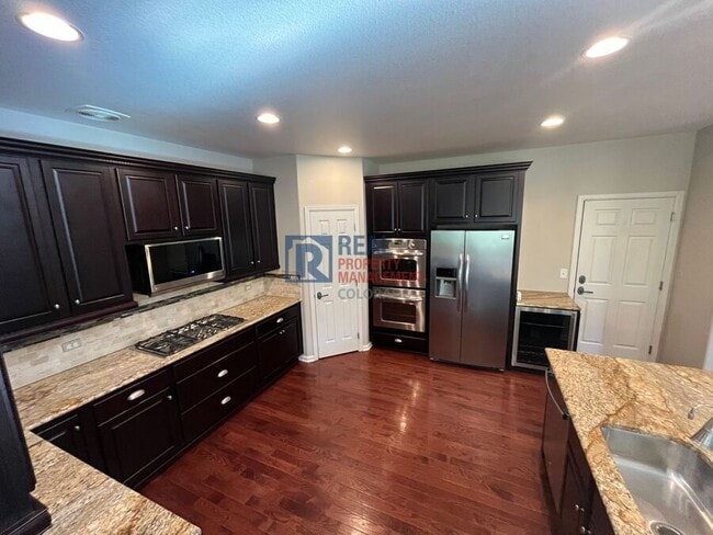 Building Photo - 572 Gallegos Cir