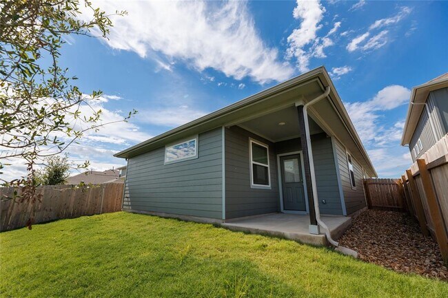 Building Photo - 6206 Marsh Ln