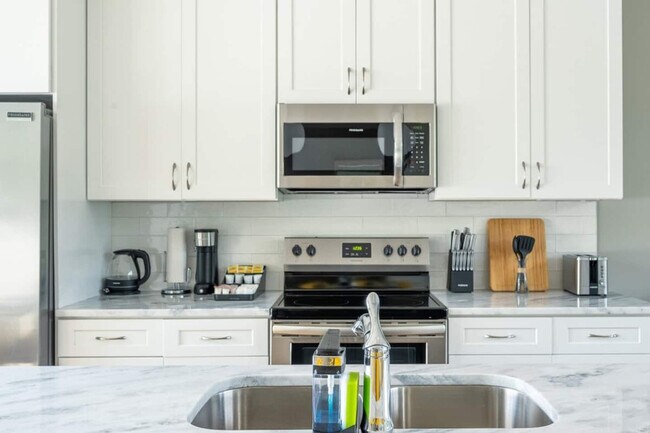 Building Photo - 1301 Baptist World Center Dr