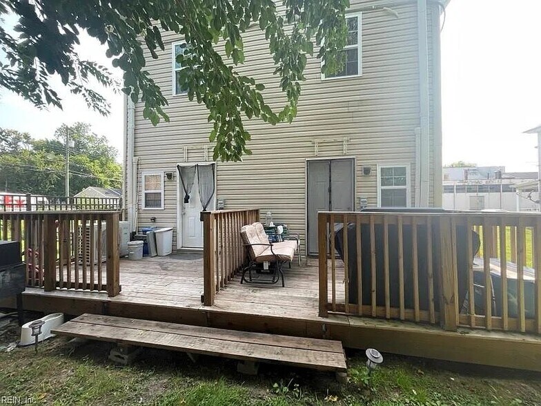 Back porch - 31 E Howard St