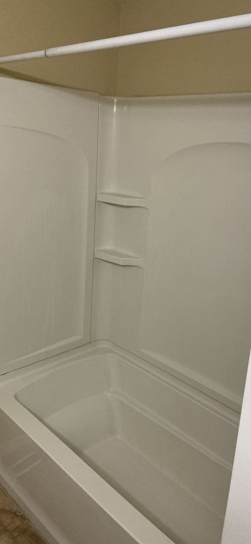 Building Photo - 2 BR/1.5 Bath Single Family Home In Goshen!