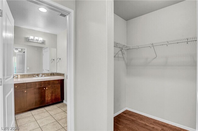 Building Photo - 8255 S Las Vegas Blvd