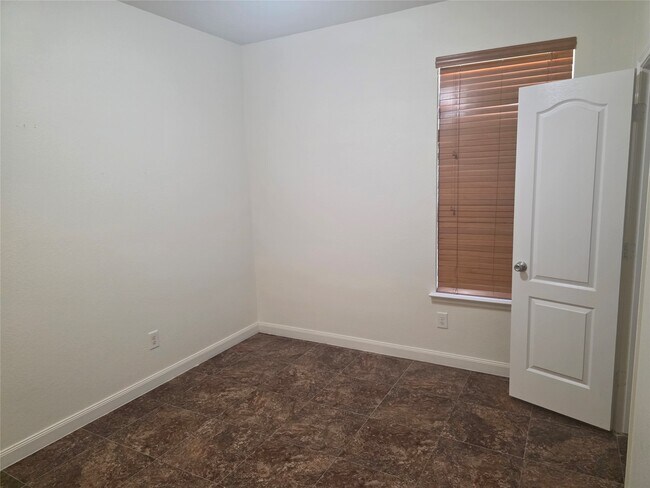Building Photo - 12062 Bach Orchard Tr