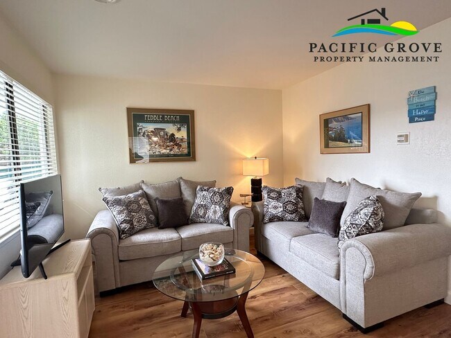 Building Photo - 308-1-F-HL