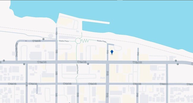 Building Photo - 113 G St