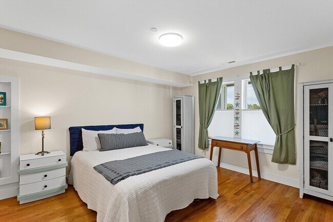 Building Photo - 155 Nantasket Rd